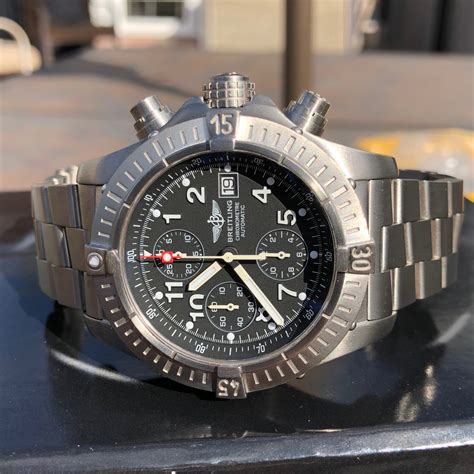 breitling avenger e13360 titanium